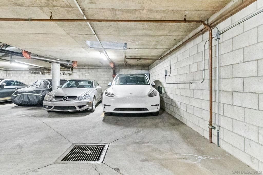 Image 28 of property listing at 221 Island Ave 503, San Diego, CA 92101