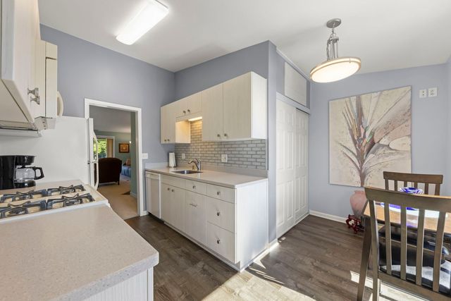 1714 S Washington Street 1714, Naperville, IL 60565