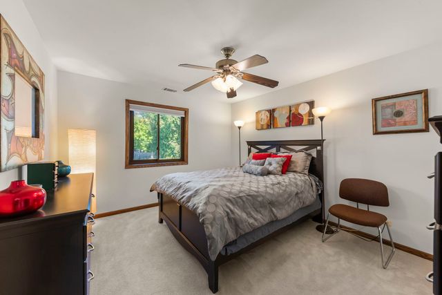 1714 S Washington Street 1714, Naperville, IL 60565