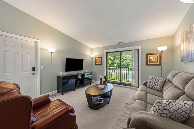 1714 S Washington Street 1714, Naperville, IL 60565