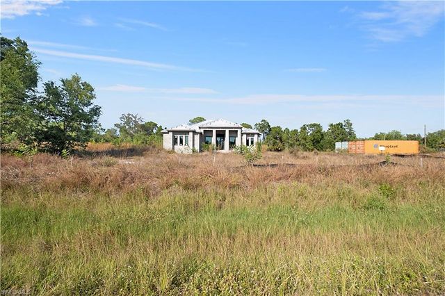 2319 54th AVE NE, Naples, FL 34120