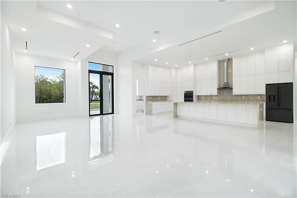 2319 54th AVE NE, NAPLES, FL 34120 — photo 5