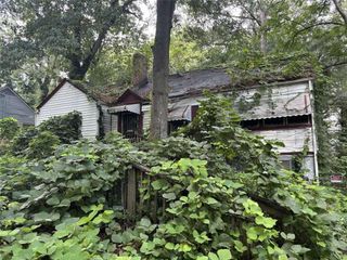 1895 Maywood Place NW, Atlanta, GA 30318