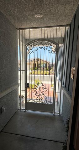 8210 Scrimshaw Way, Sacramento, CA 95829