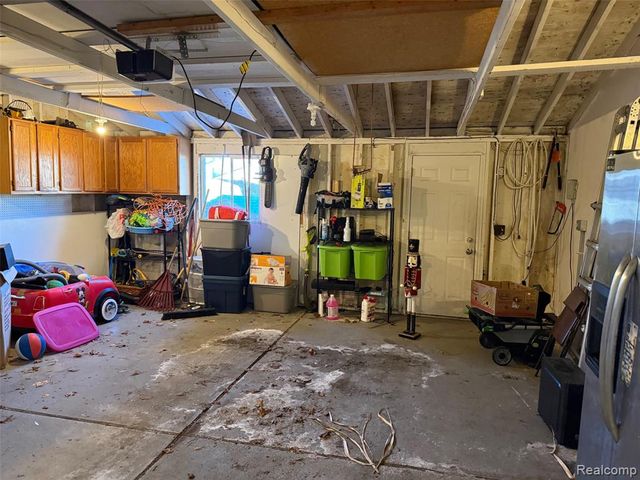 13133 Concord Drive, Sterling Heights, MI 48313