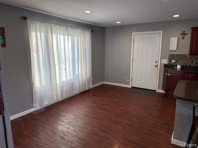 13133 Concord Drive, Sterling Heights, MI 48313