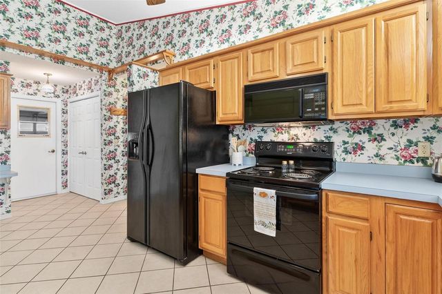 1 BONAIRE PLACE, Umatilla, FL 32784