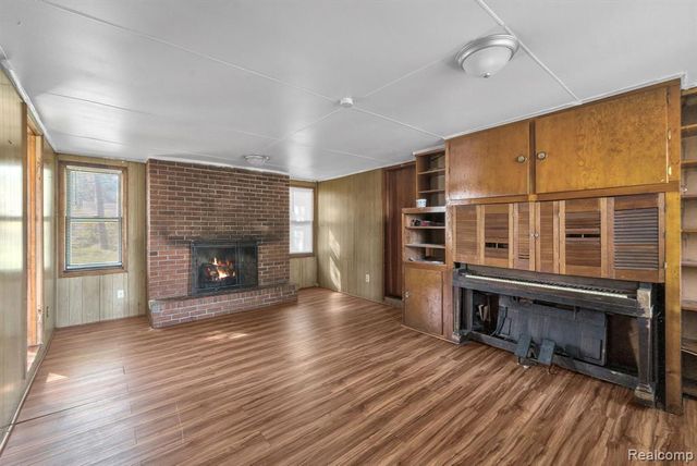23423 Annapolis Street, Dearborn Heights, MI 48125