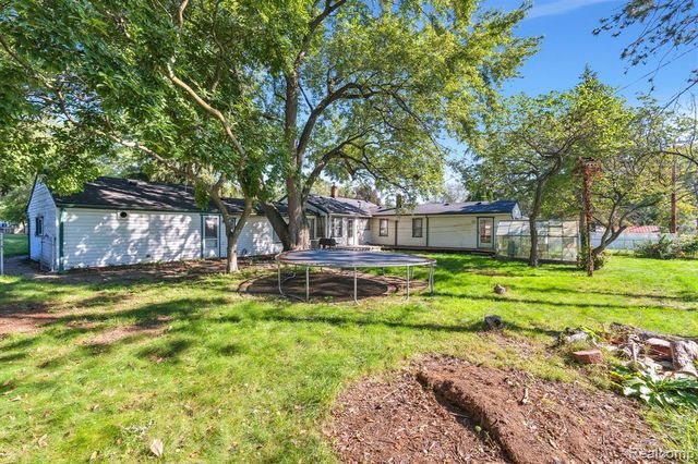 23423 Annapolis Street, Dearborn Heights, MI 48125