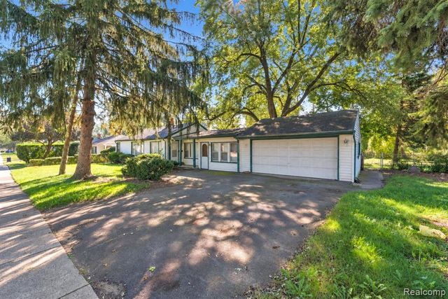 23423 Annapolis Street, Dearborn Heights, MI 48125