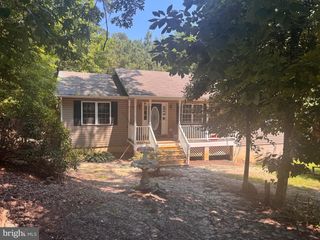 349 TIMBERLAND DR, Montross, VA 22520