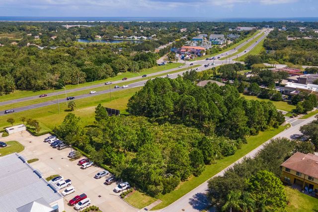 400 Plantation Island Dr, St Augustine, FL 32080