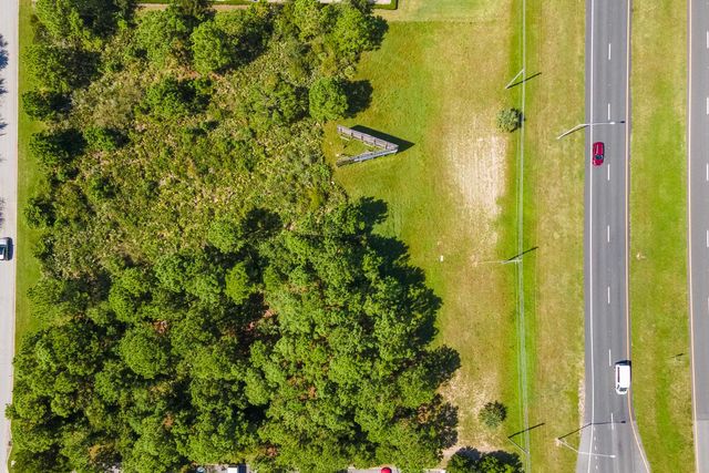 400 Plantation Island Dr, St Augustine, FL 32080