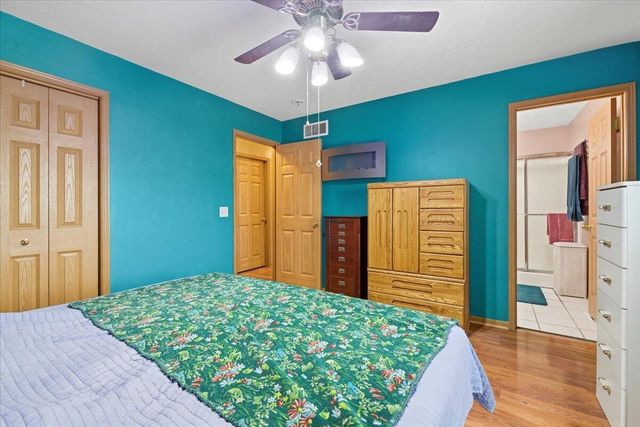 5730 MERLIN Lane, Council Bluffs, IA 51501