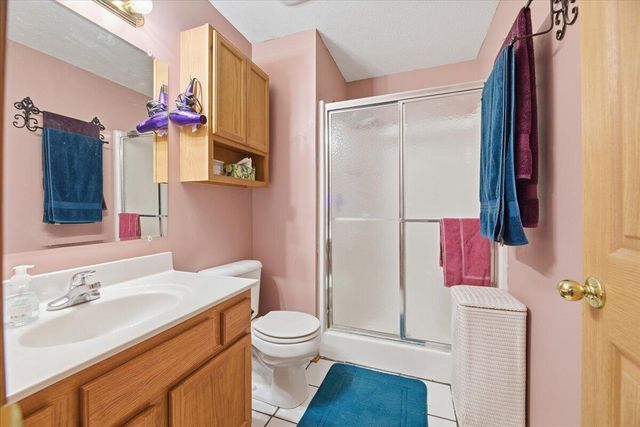 5730 MERLIN Lane, Council Bluffs, IA 51501