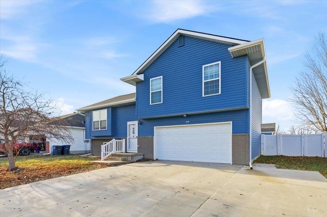 5730 MERLIN Lane, Council Bluffs, IA 51501