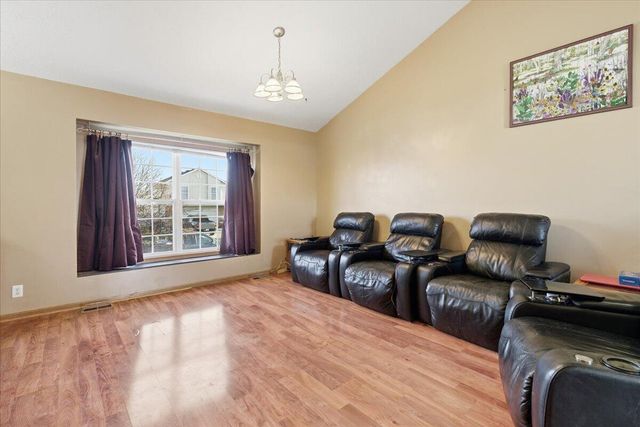 5730 MERLIN Lane, Council Bluffs, IA 51501