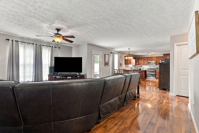 105 Lynne Drive, Berea, KY 40403