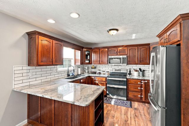 105 Lynne Drive, Berea, KY 40403