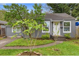 7934 Se REEDWAY St, Portland, OR 97206
