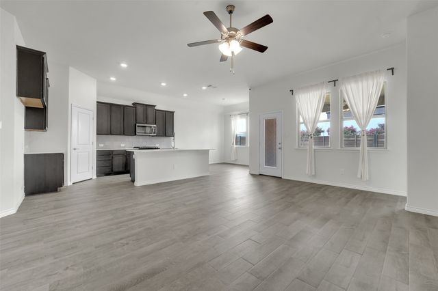 3303 Brady Starr Drive, Aubrey, TX 76227