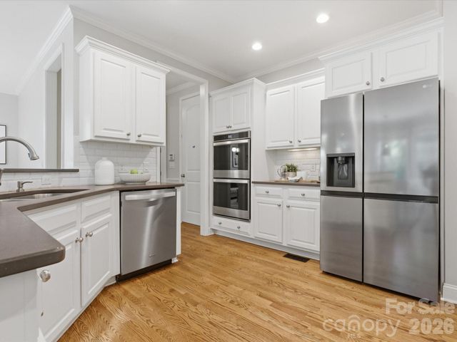 1104 Lytton Lane, Matthews, NC 28104