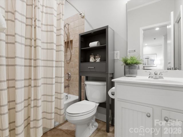 1104 Lytton Lane, Matthews, NC 28104