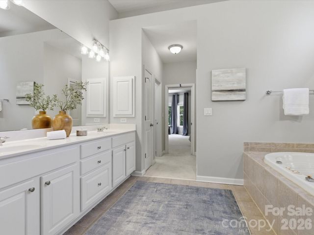 1104 Lytton Lane, Matthews, NC 28104