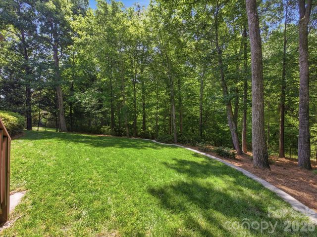 1104 Lytton Lane, Matthews, NC 28104