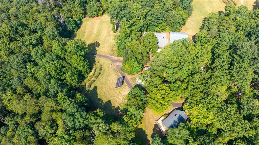 Image 51 of property listing at 464 Poole Road, Ball Ground, GA 30107