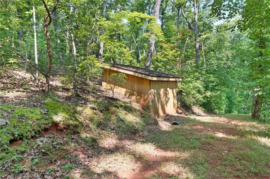 Image 52 of property listing at 464 Poole Road, Ball Ground, GA 30107