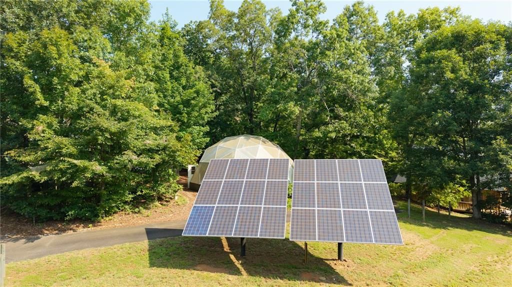 Image 53 of property listing at 464 Poole Road, Ball Ground, GA 30107