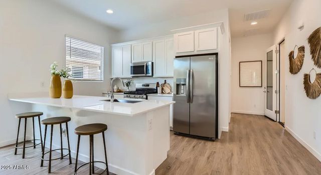 9635 W FLOWER Street, Phoenix, AZ 85037