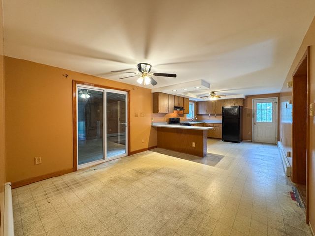 27 Treetop Way, Plymouth, MA 02360