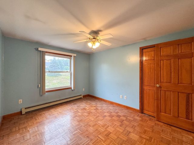 27 Treetop Way, Plymouth, MA 02360
