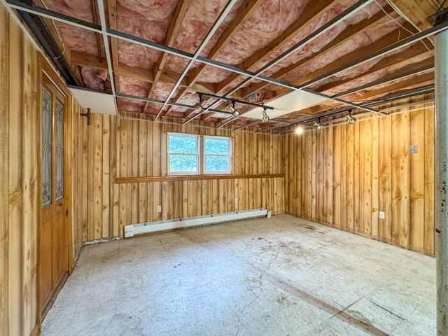 27 Treetop Way, Plymouth, MA 02360