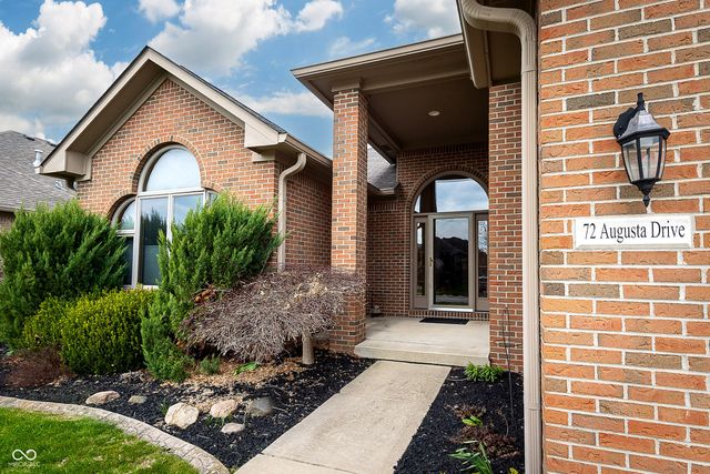 72 Augusta Drive, Brownsburg, IN 46112