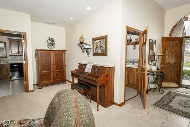 72 Augusta Drive, Brownsburg, IN 46112