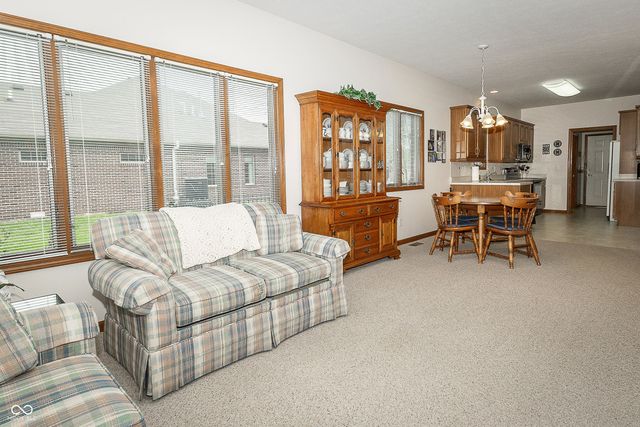 72 Augusta Drive, Brownsburg, IN 46112