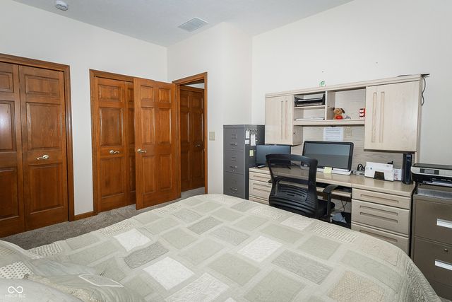 72 Augusta Drive, Brownsburg, IN 46112