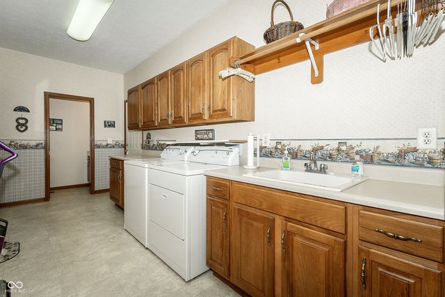 72 Augusta Drive, Brownsburg, IN 46112