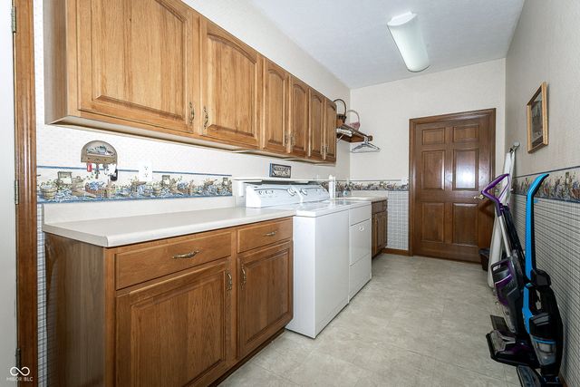 72 Augusta Drive, Brownsburg, IN 46112