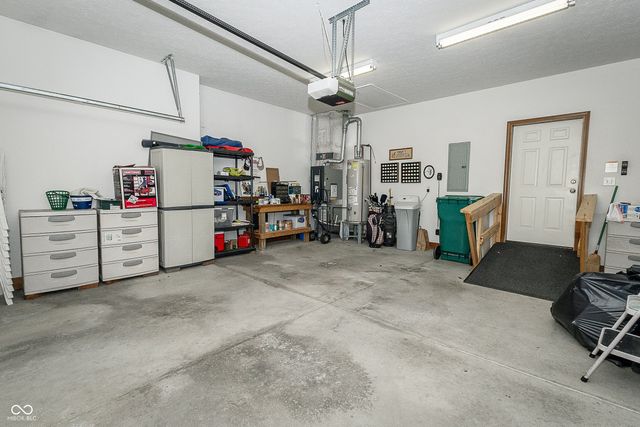 72 Augusta Drive, Brownsburg, IN 46112