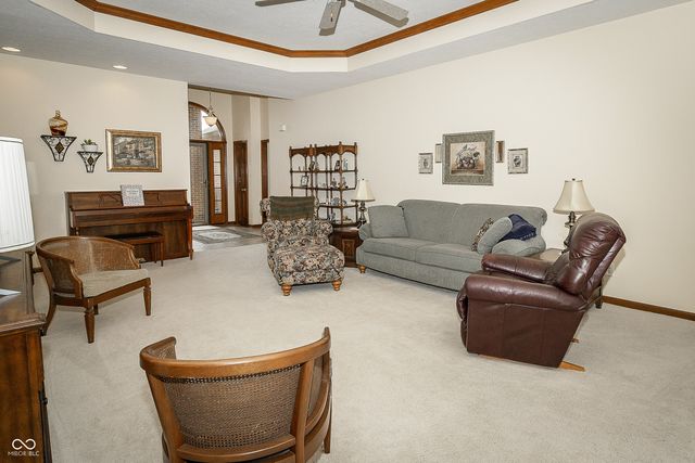 72 Augusta Drive, Brownsburg, IN 46112