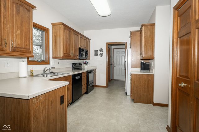 72 Augusta Drive, Brownsburg, IN 46112