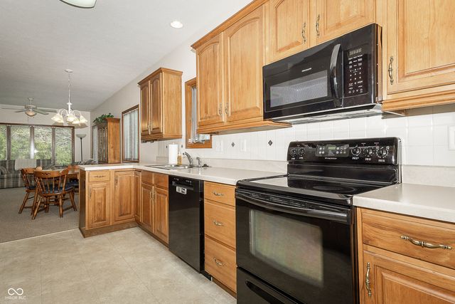 72 Augusta Drive, Brownsburg, IN 46112