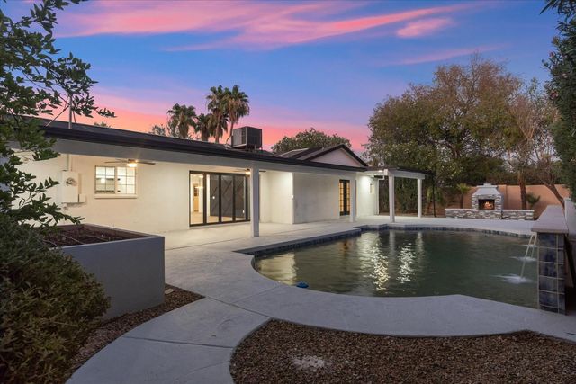 8525 E Clarendon Avenue, Scottsdale, AZ 85251