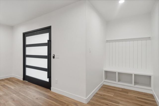 8525 E Clarendon Avenue, Scottsdale, AZ 85251
