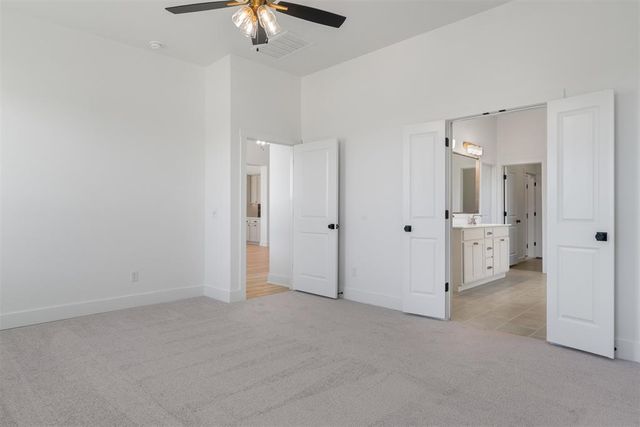 3753 Mesa Road, Norman, OK 73071