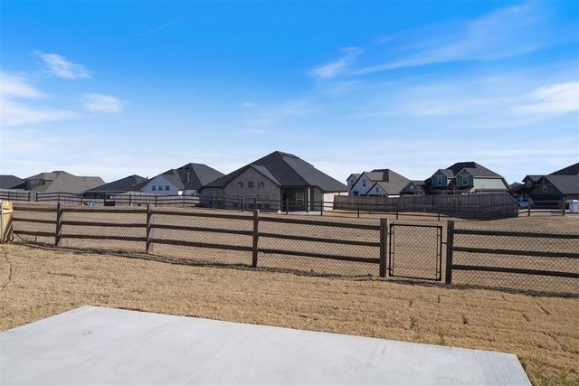 3753 Mesa Road, Norman, OK 73071